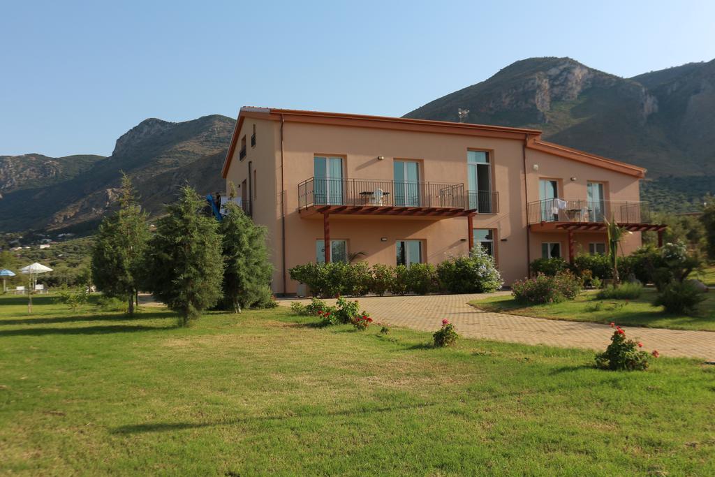 Case Mistretta Altavilla Milicia Buitenkant foto